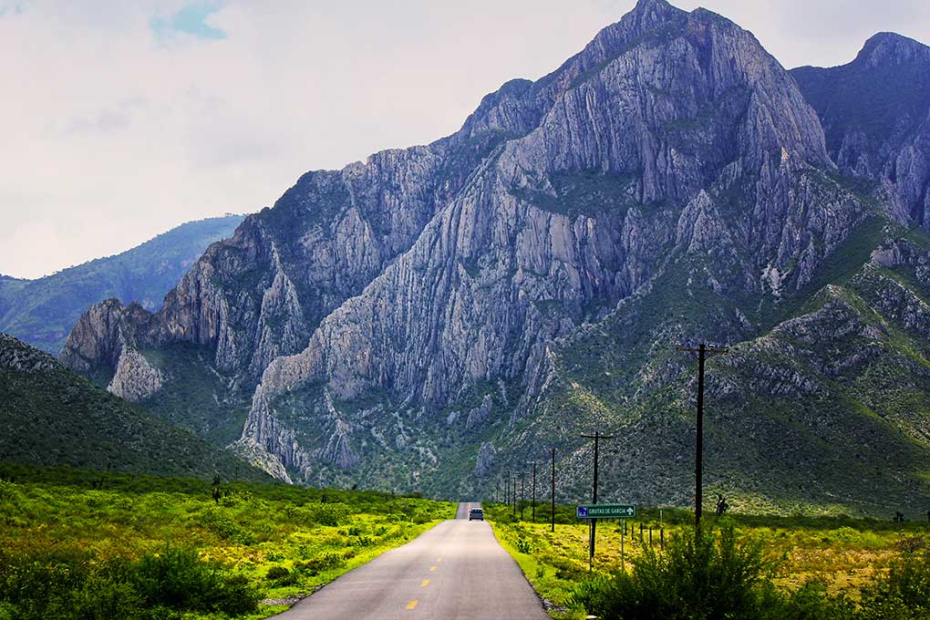 road-mountain-1020x680.jpg